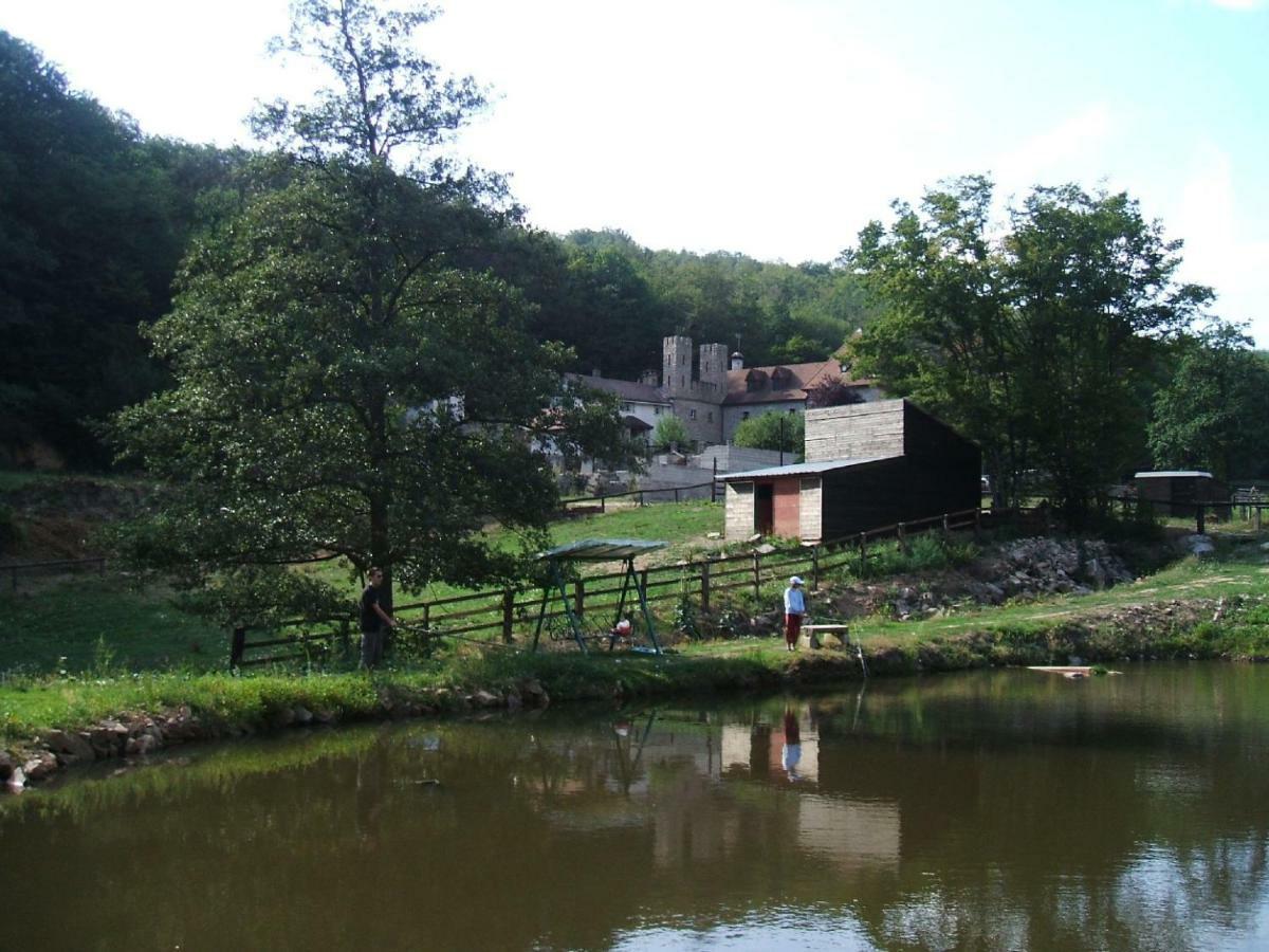 Domaine Du Bas De Chene Villa Saint-Sernin-du-Bois Eksteriør bilde